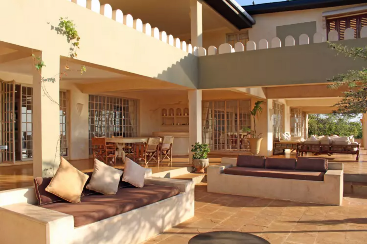 Olmaroroi house